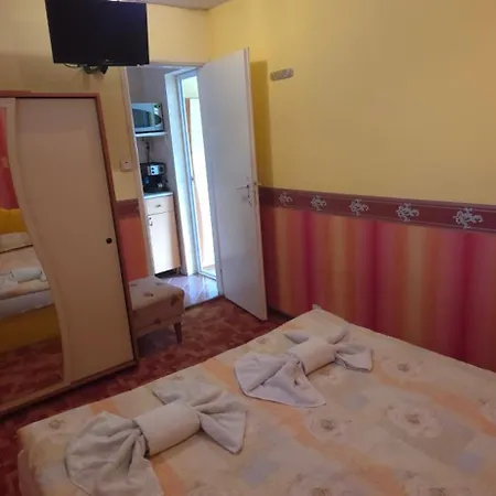 게스트하우스 Summer House 산콘스탄틴앤헬레나