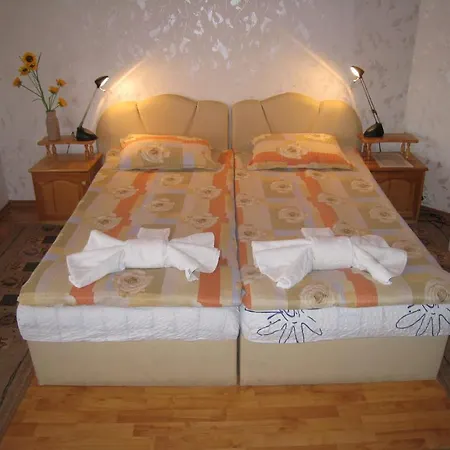 Konukevi Summer House Aziz Konstantin ve Elena