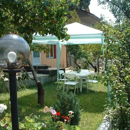 Summer House 3* Святые Константин и Елена