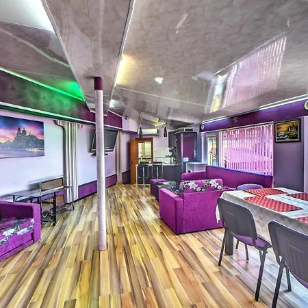 Summer House Pensionat 3*