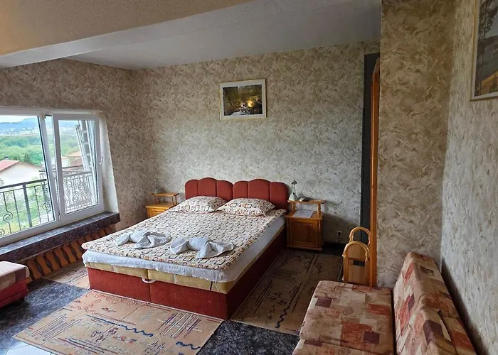 Summer House Maison d'hôtes St Constantin et Helena