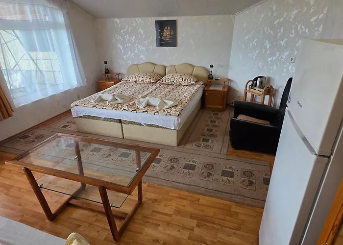 Summer House 3* St Constantin et Helena