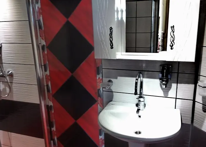 Summer House St Constantin et Helena