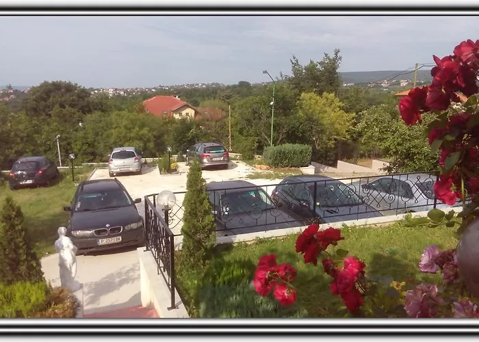 Maison d'hôtes Summer House 3*